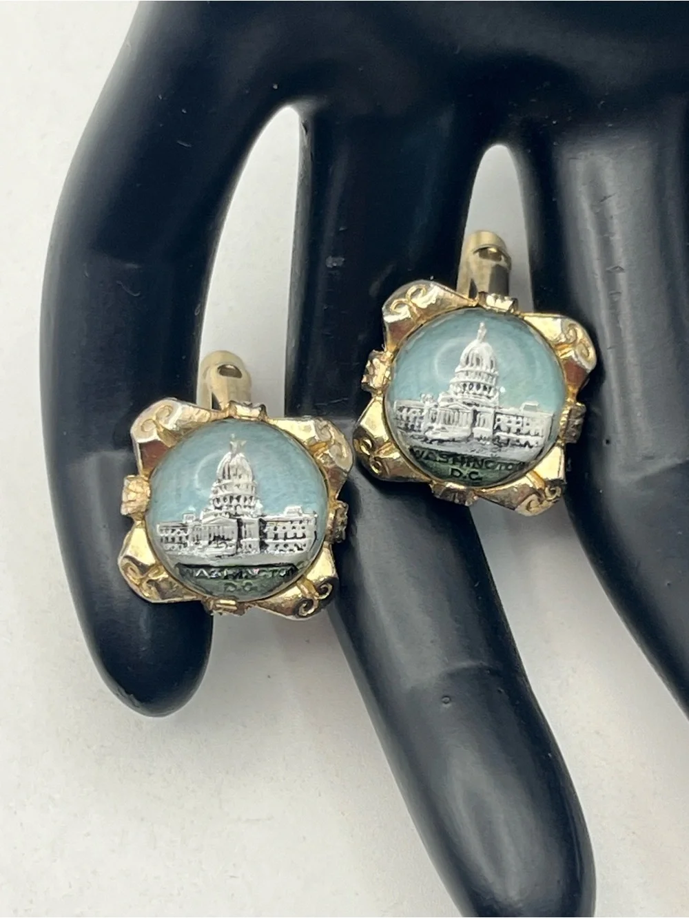Washington DC Capitol Building reverse painting gold tone cufflinks vintage